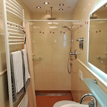 Apartament Froschkoenig Mit Teichblick Trendelburg