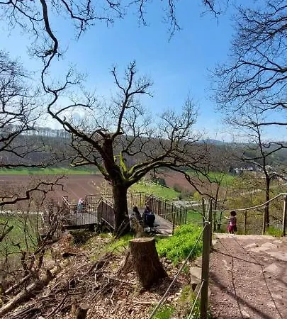 Froschkoenig Mit Teichblick * Trendelburg