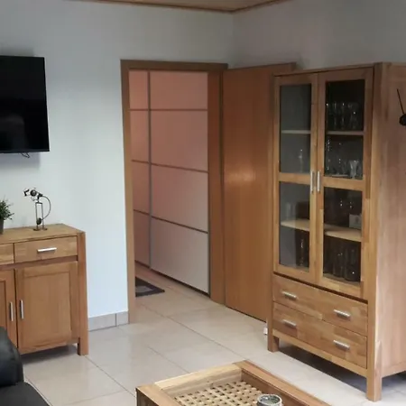 Apartament Froschkoenig Mit Teichblick Trendelburg