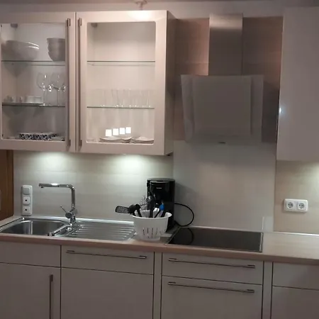 Apartment Froschkoenig Mit Teichblick Trendelburg